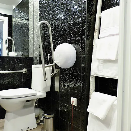Lo Pensjonat 3*